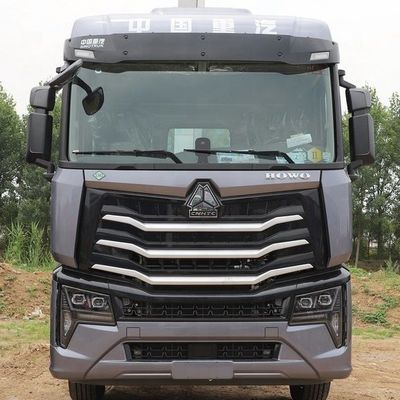 kupować Wyrób używany Sinotruk HOWO MAX 6X4 460hp ciągnik LNG z dwoma zmianami biegów online manufacture