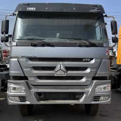 Dobra cena. Segment rynku transport górniczy ciężarówka z ręcznym dźwigem i silnikiem o mocy 375 KM w Internecie