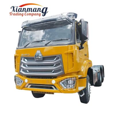 Dobra cena. Sinotruck Hohan E7G 6x4 10 kół Prime Mover Przyczepa Głowa ciężarówki z ręczną skrzynią biegów i klimatyzatorem w Internecie